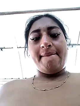 DestiinyBlack online show from April 5, 2026, 12:45 pm