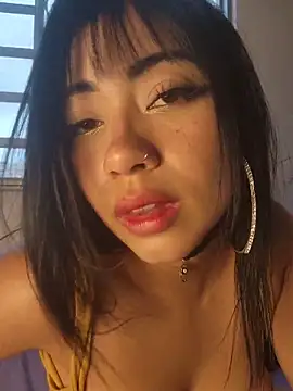 MiaNyx  online show from March 22, 2026, 12:40 pm