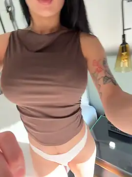 FerrariFrench online show from February 24, 2026, 12:55 am