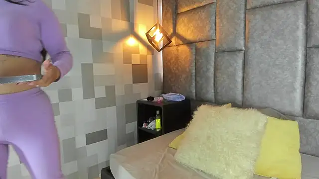 Snapshot of MariaJose_Adams chatting on April 7, 2026, 12:18 pm MariaJose Adams online show from April 7, 2026, 12:18 pm