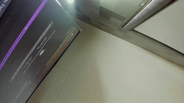 Escarleth Fox online show from April 10, 2026, 12:23 pm