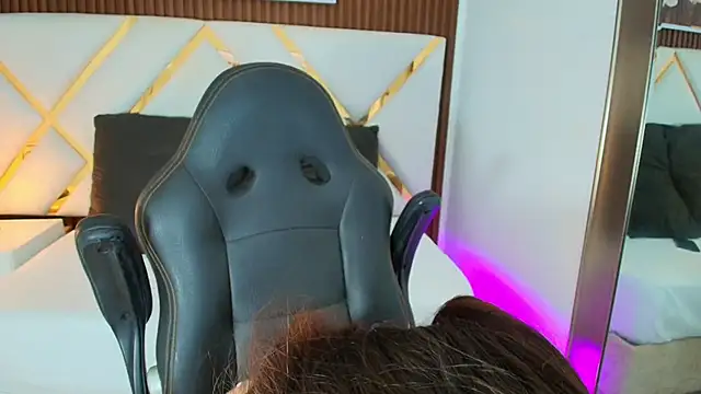 Snapshot of Sluttyysucker_ chatting on March 26, 2026, 12:14 pm Sluttyysucker online show from March 26, 2026, 12:14 pm