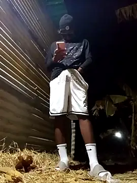 spittingpig1 online show from March 27, 2026, 5:38 am