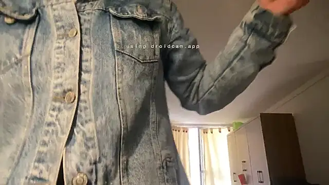 ItsAmara online show from April 13, 2026, 1:15 pm