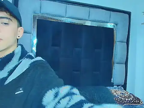 Snapshot of Brax_Valencia chatting on March 26, 2026, 1:31 pm Brax Valencia online show from March 26, 2026, 1:31 pm