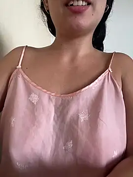 prisci1 online show from April 2, 2026, 7:31 pm