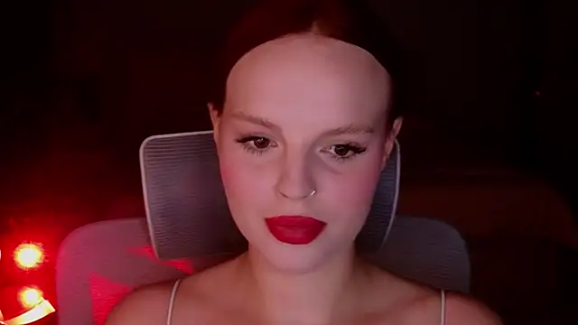 mollybossy online show from May 21, 2026, 3:42 pm