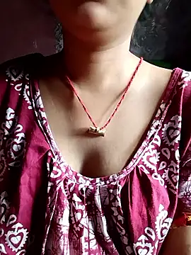 tina2005 online show from April 19, 2026, 3:18 am