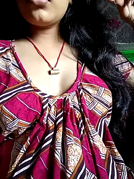 tina2005 online show from April 2, 2026, 5:25 am