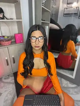 Snapshot of Gretel_Streit chatting on April 25, 2026, 3:53 am Gretel Streit online show from April 25, 2026, 3:53 am