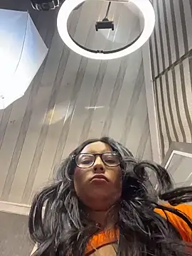 Gretel Streit online show from April 11, 2026, 3:14 am