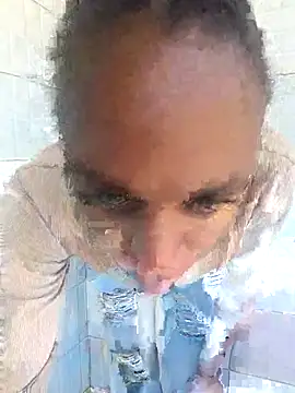 Snapshot of Elianastar chatting on March 15, 2026, 8:32 am Elianastar online show from March 15, 2026, 8:32 am