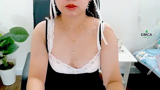 Candy Sweeties online show from March 18, 2026, 1:20 am