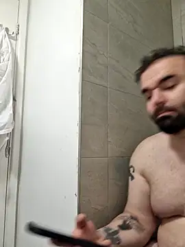 Snapshot of bigmillz32 chatting on March 27, 2026, 12:30 am bigmillz32 online show from March 27, 2026, 12:30 am