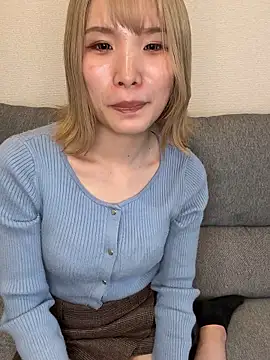 una2001 online show from April 16, 2026, 1:50 am