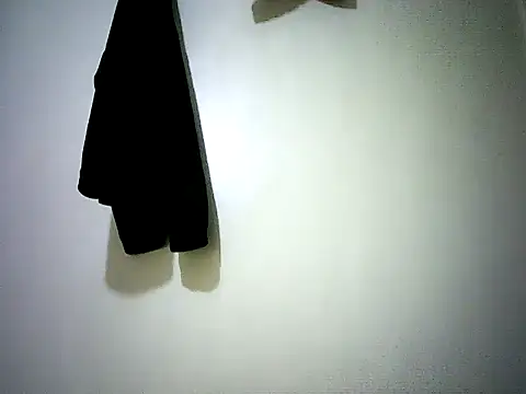 PrimBee online show from March 24, 2026, 2:44 am