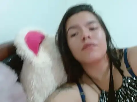 Snapshot of Estrella_2407 chatting on July 7, 2026, 2:58 am Estrella 2407 online show from July 7, 2026, 2:58 am