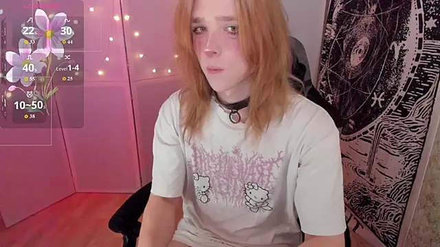 Snapshot of Simochka_w chatting on June 23, 2026, 4:32 am Simochka w online show from June 23, 2026, 4:32 am