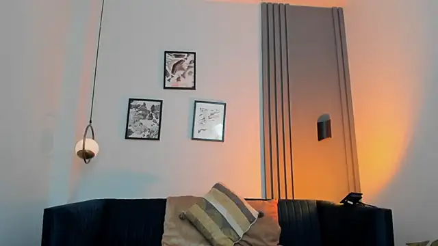 Snapshot of camille_eyes chatting on April 15, 2026, 1:59 pm camille eyes online show from April 15, 2026, 1:59 pm