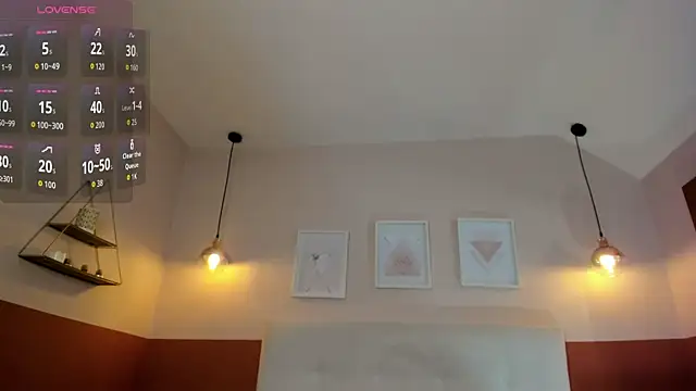 Snapshot of camille_eyes chatting on April 3, 2026, 1:39 pm camille eyes online show from April 3, 2026, 1:39 pm