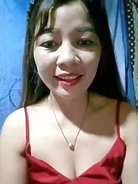 Yiyi102300 online show from July 9, 2026, 1:39 am