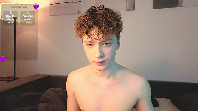 Angel Crave online show from April 3, 2026, 8:04 pm