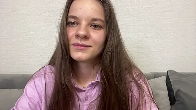 Snapshot of Liabae chatting on April 13, 2026, 4:00 pm Liabae online show from April 13, 2026, 4:00 pm