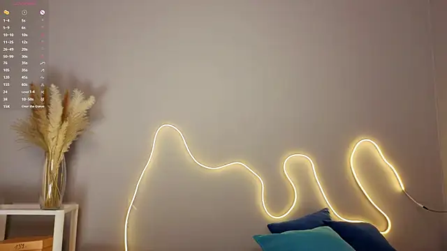 Emma dream  online show from April 15, 2026, 2:28 am