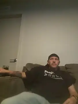 yourMasterisBored online show from April 6, 2026, 1:45 am