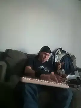 Snapshot of yourMasterisBored chatting on May 26, 2026, 1:58 am yourMasterisBored online show from May 26, 2026, 1:58 am