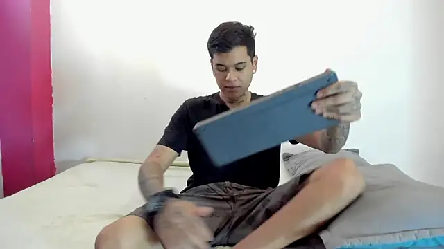 jebbins online show from April 7, 2026, 4:20 pm