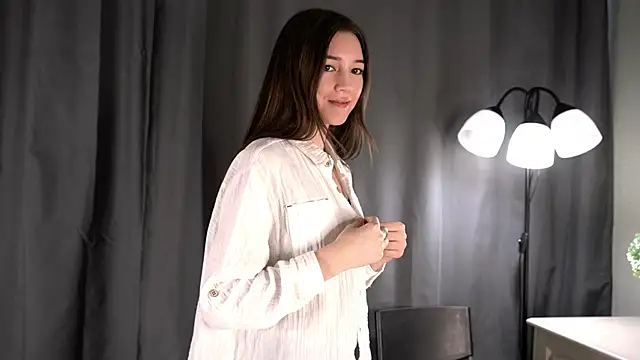 Snapshot of GenieDurrah chatting on March 21, 2026, 8:19 am GenieDurrah online show from March 21, 2026, 8:19 am