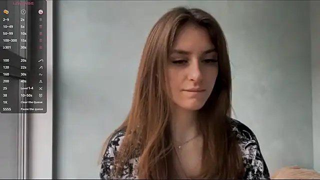 Moonstarisrares online show from April 1, 2026, 8:15 am