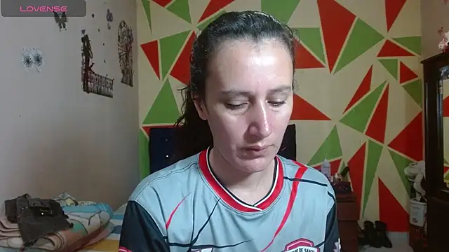 Snapshot of Mariam_wish chatting on April 18, 2026, 12:40 pm Mariam wish online show from April 18, 2026, 12:40 pm