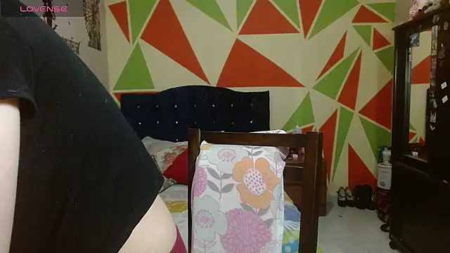 Snapshot of Mariam_wish chatting on April 16, 2026, 9:39 pm Mariam wish online show from April 16, 2026, 9:39 pm