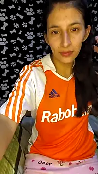 flaquita-y-yo online show from April 22, 2026, 4:19 am