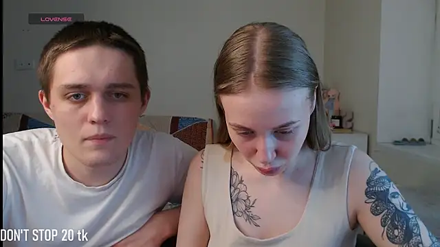 MikeXEmilia online show from May 31, 2026, 8:20 pm