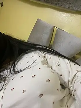 NARJICE  online show from March 25, 2026, 11:03 pm