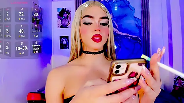 blonde queen- online show from June 11, 2026, 12:32 am