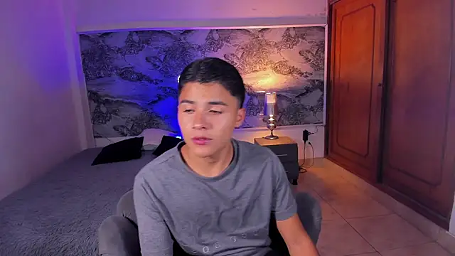 Liam Dustin online show from April 8, 2026, 9:16 pm