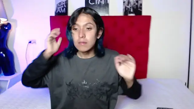 Noire boy online show from March 15, 2026, 8:27 pm