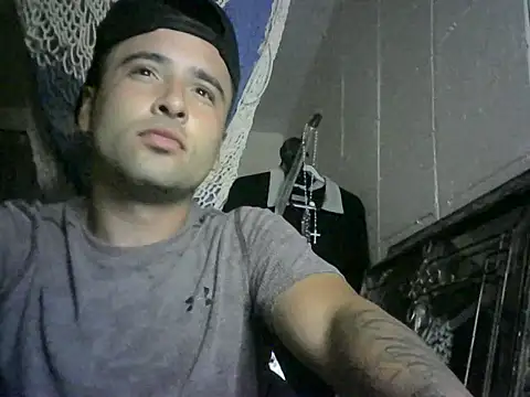 Snapshot of Relk130p chatting on May 21, 2026, 7:50 am Relk130p online show from May 21, 2026, 7:50 am