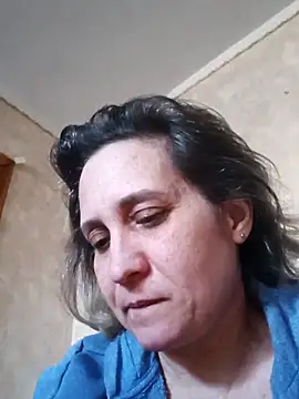 KatieLove133 online show from April 4, 2026, 7:59 am