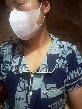 Snapshot of IORio_2X chatting on April 10, 2026, 10:39 pm IORio 2X online show from April 10, 2026, 10:39 pm