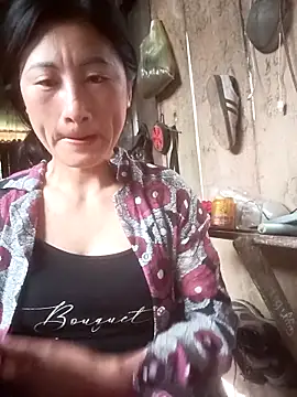 Snapshot of IORio_2X chatting on April 16, 2026, 9:32 am IORio 2X online show from April 16, 2026, 9:32 am