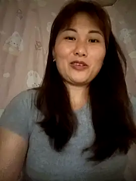 Snapshot of Lucxy-ki6 chatting on May 10, 2026, 1:36 pm Lucxy-ki6 online show from May 10, 2026, 1:36 pm