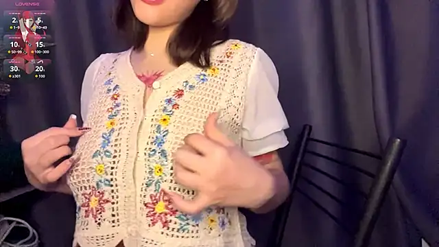 SarahHunnye online show from March 27, 2026, 12:30 am