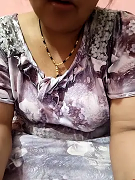 Snapshot of Gujju_bhabhi69 chatting on April 13, 2026, 3:54 am Gujju bhabhi69 online show from April 13, 2026, 3:54 am