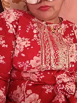 Snapshot of Gujju_bhabhi69 chatting on April 9, 2026, 8:53 am Gujju bhabhi69 online show from April 9, 2026, 8:53 am