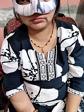 Snapshot of Gujju_bhabhi69 chatting on April 10, 2026, 4:14 pm Gujju bhabhi69 online show from April 10, 2026, 4:14 pm